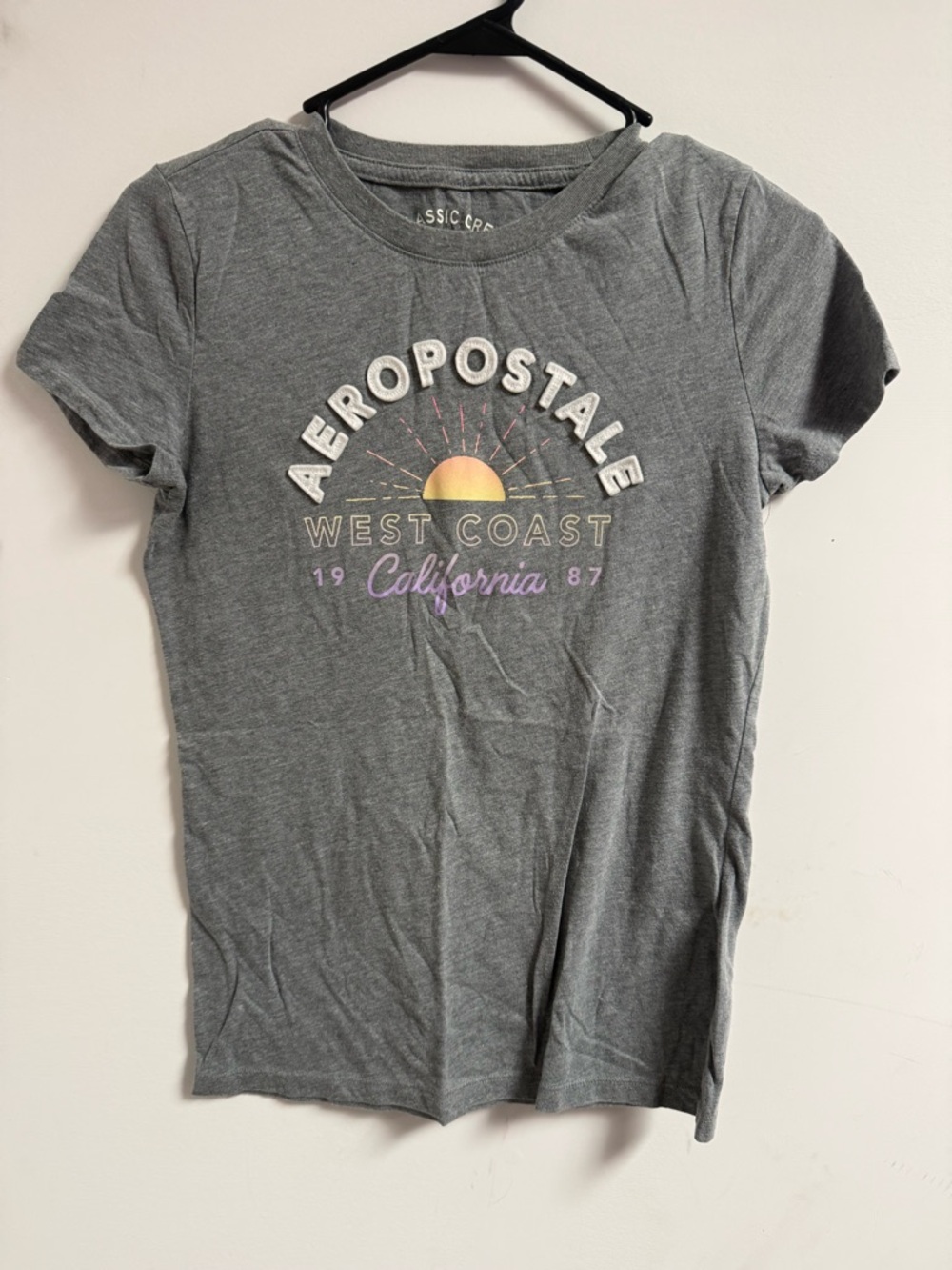 Aeropostale Gray Short-Sleeve 'West Coast California' Graphic Tee with Sunset